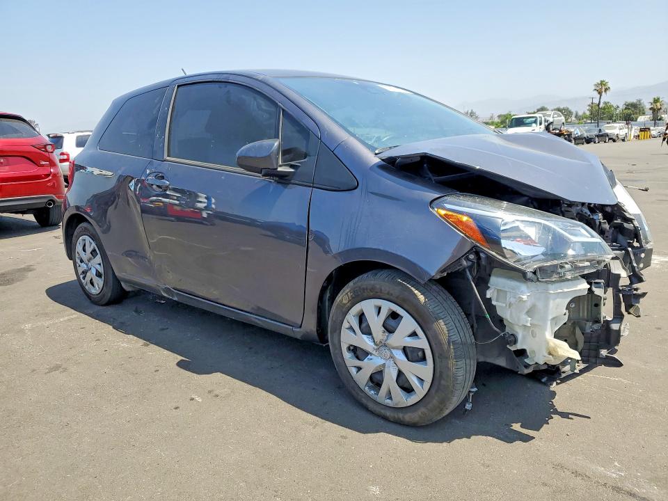 54720236 :رقم المزاد ، VNKJTUD33JA098533 vin ، 2018 Toyota Yaris مزاد بيع