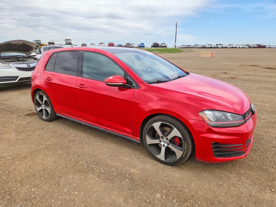 2015 Volkswagen Gti მანქანა იყიდება აუქციონზე, vin: 3VW4T7AU6FM005841, აუქციონის ნომერი: 54841506