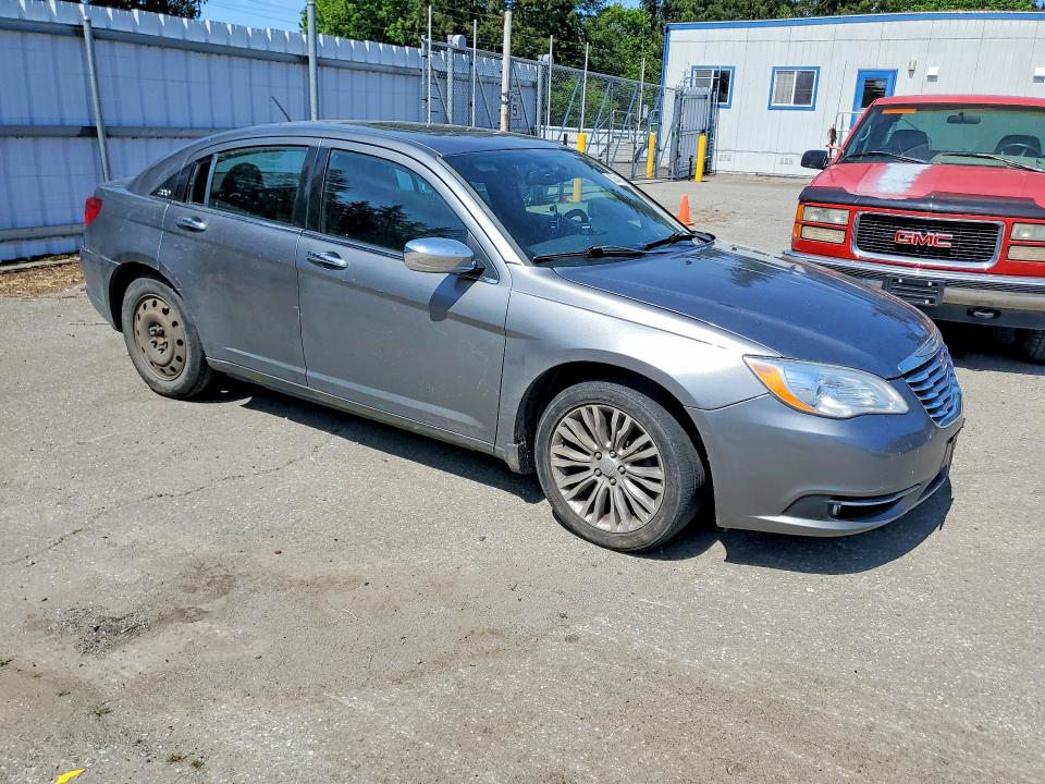 Продажа на аукционе авто 2011 Chrysler 200, vin: 1C3BC2FB2BN582343, номер лота: 52543036