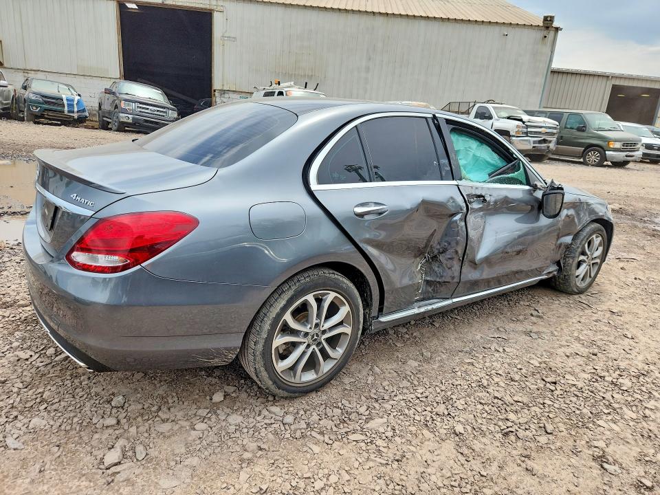 2018 Mercedes-benz C მანქანა იყიდება აუქციონზე, vin: 55SWF4KB2JU244541, აუქციონის ნომერი: 57668846