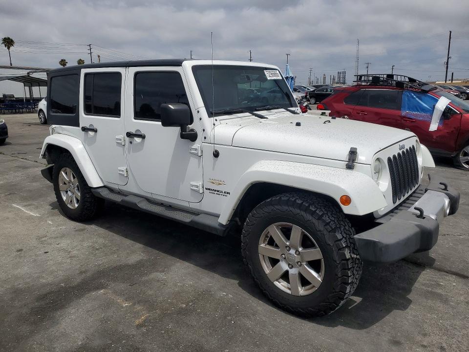 Продажа на аукционе авто 2015 Jeep Wrangler Unlimited, vin: 1C4BJWEG8FL576411, номер лота: 52966866