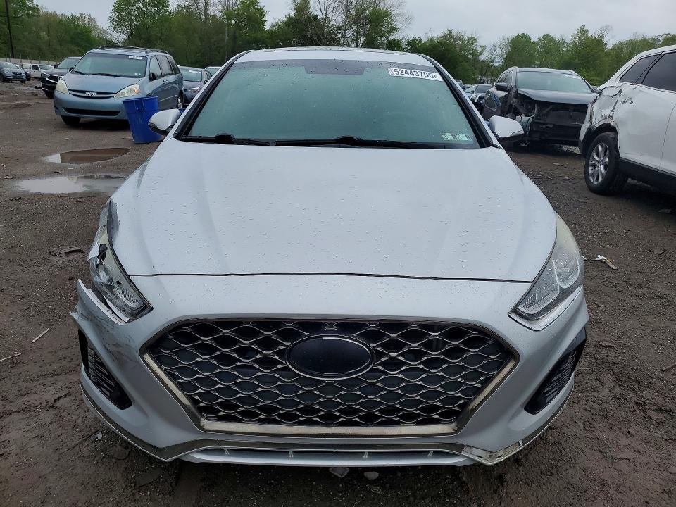 2018 Hyundai Sonata მანქანა იყიდება აუქციონზე, vin: 5NPE34AF2JH682164, აუქციონის ნომერი: 52443796