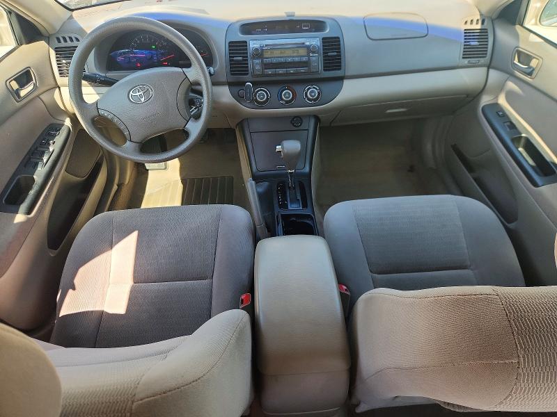 53628856 :رقم المزاد ، 4T1BE30K45U053308 vin ، 2005 Toyota Camry مزاد بيع