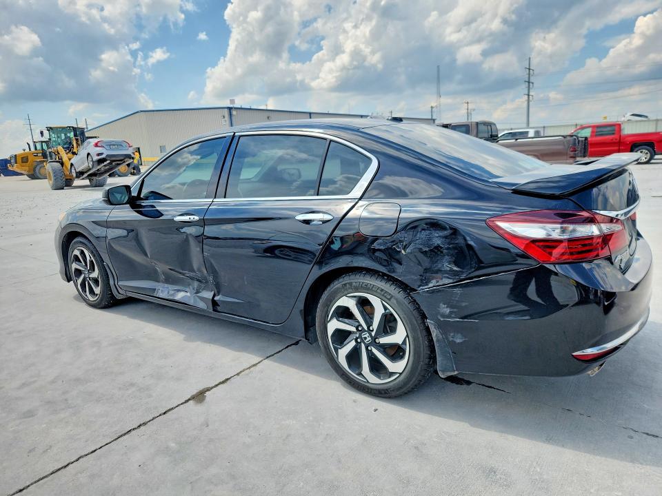 2016 Honda Accord მანქანა იყიდება აუქციონზე, vin: 1HGCR3F09GA002086, აუქციონის ნომერი: 55003976