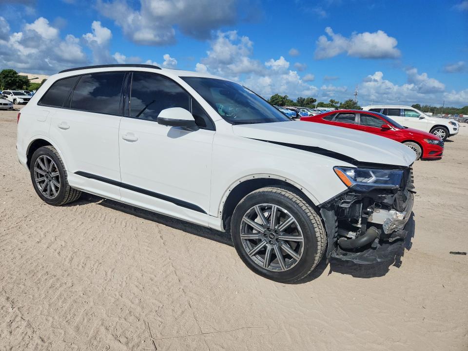 54343226 :رقم المزاد ، WA1LJBF74ND015170 vin ، 2022 Audi Q7 مزاد بيع