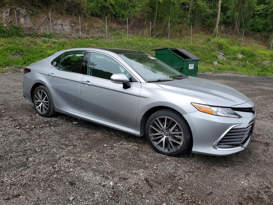 Aukcja sprzedaży 2022 Toyota Camry, vin: 4T1F11BK9NU064576, numer aukcji: 52933426