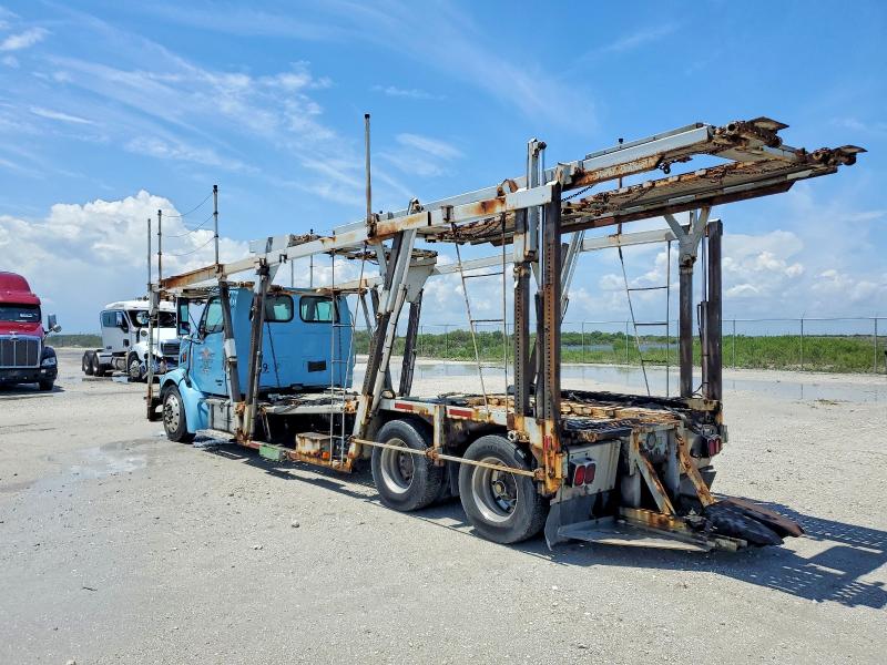 2004 Sterling Truck Lt9500 მანქანა იყიდება აუქციონზე, vin: 2FZHAZCV04AM45698, აუქციონის ნომერი: 53730216