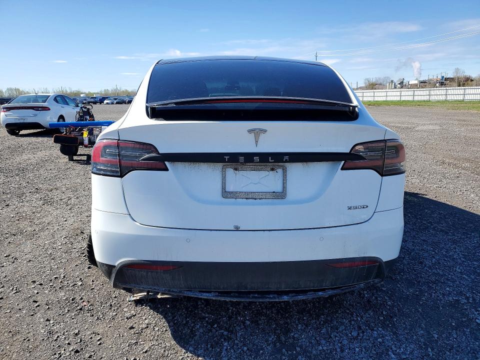 Продажа на аукционе авто 2016 Tesla Model X, vin: 5YJXCBE27GF021807, номер лота: 51887146