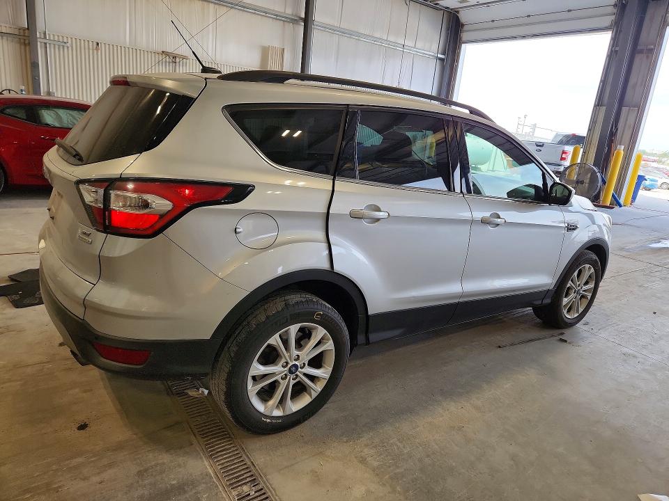 52961406 :رقم المزاد ، 1FMCU0G97HUB99327 vin ، 2017 Ford Escape مزاد بيع