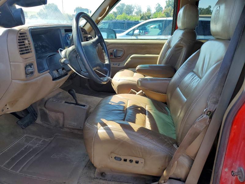 Продажа на аукционе авто 1995 Gmc Suburban, vin: 1GKGK26F4SJ718698, номер лота: 51147906