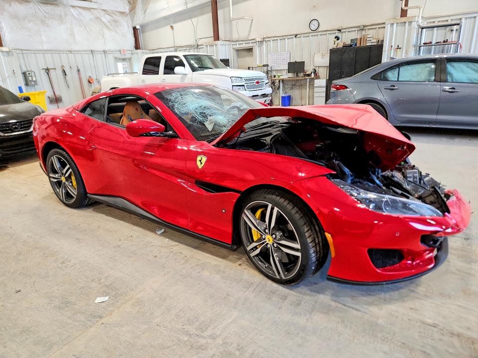 2020 Ferrari Portofino მანქანა იყიდება აუქციონზე, vin: ZFF89FPA1L0251528, აუქციონის ნომერი: 54581426