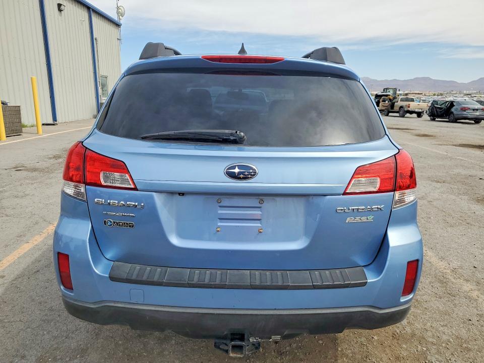 52041886 :رقم المزاد ، 4S4BRBKC2B3334030 vin ، 2011 Subaru Outback مزاد بيع