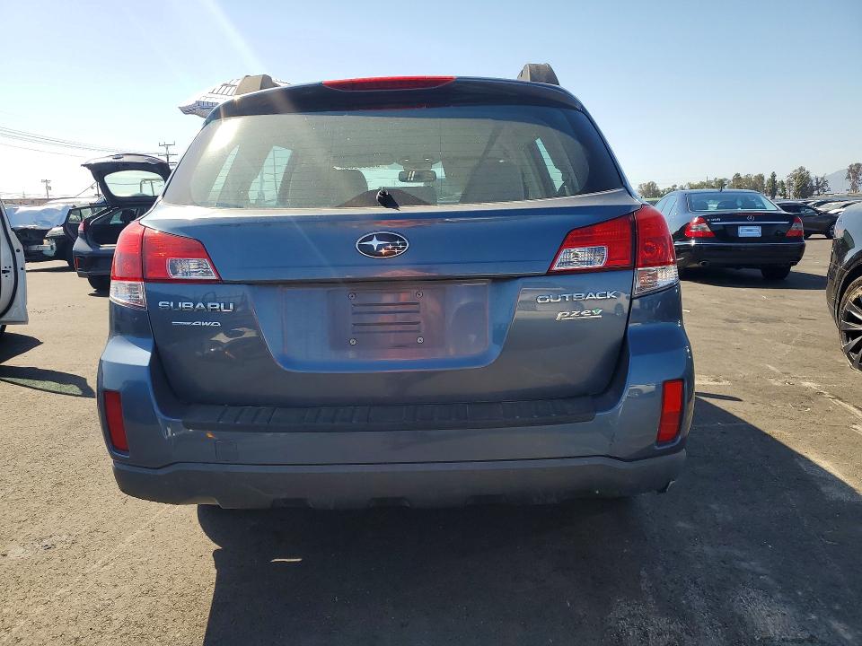 53033036 :رقم المزاد ، 4S4BRBAC0E3213051 vin ، 2014 Subaru Outback مزاد بيع