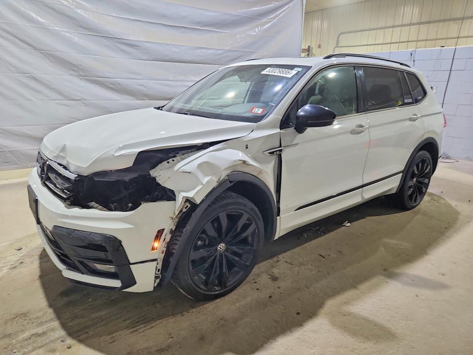 Продажа на аукционе авто 2021 Volkswagen Tiguan, vin: 3VV2B7AX0MM017229, номер лота: 53029886