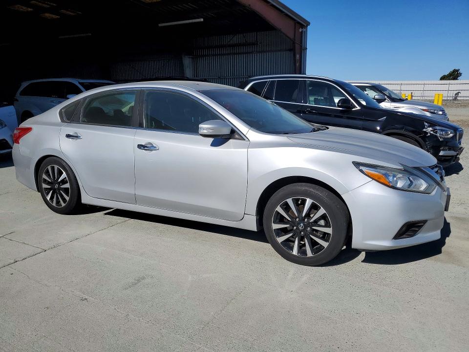 Aukcja sprzedaży 2018 Nissan Altima, vin: 1N4AL3AP5JC225772, numer aukcji: 53823446