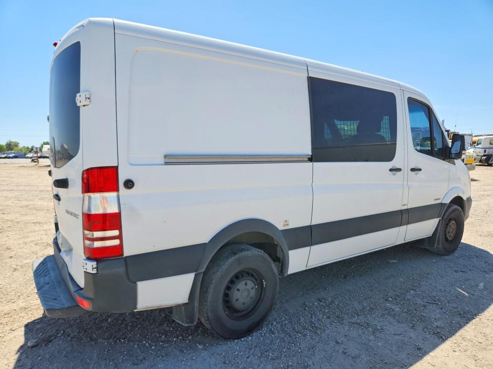 2014 Mercedes Benz Sprinter მანქანა იყიდება აუქციონზე, vin: WD3PE7CC6E5841498, აუქციონის ნომერი: 54722316