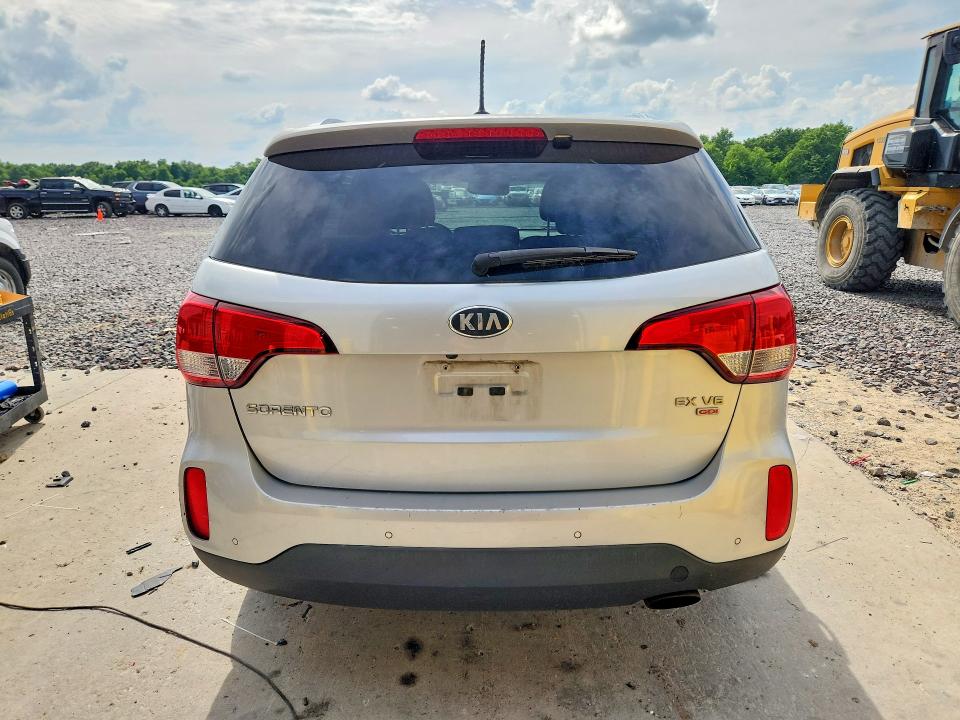 2014 Kia Sorento მანქანა იყიდება აუქციონზე, vin: 5XYKUDA72EG489888, აუქციონის ნომერი: 54425686