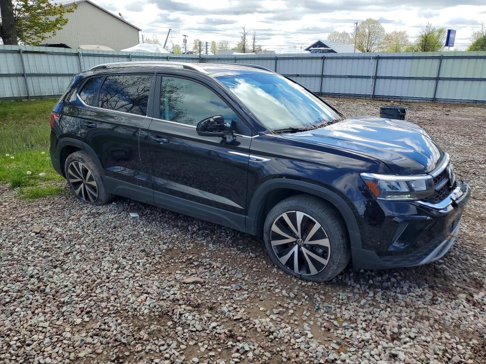 2022 Volkswagen Taos მანქანა იყიდება აუქციონზე, vin: 3VVWX7B28NM046193, აუქციონის ნომერი: 53881836