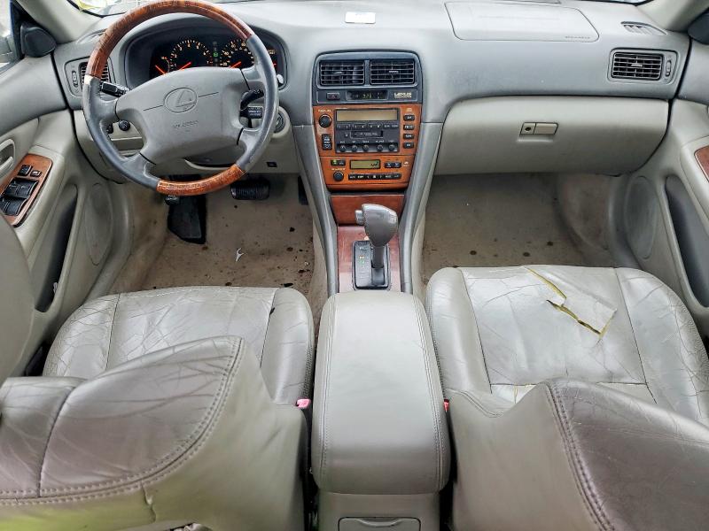 52328206 :رقم المزاد ، JT8BF28G515107214 vin ، 2001 Lexus Es مزاد بيع
