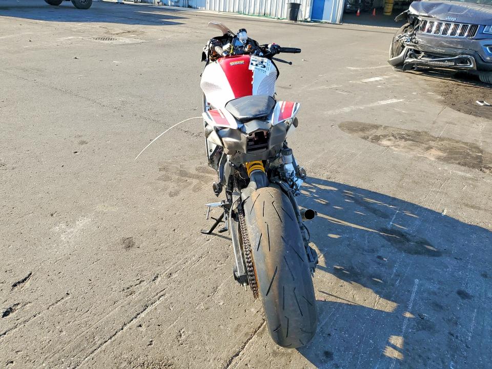 2022 Yamaha Yzfr7 მანქანა იყიდება აუქციონზე, vin: JYARM38E2NA004576, აუქციონის ნომერი: 54484416