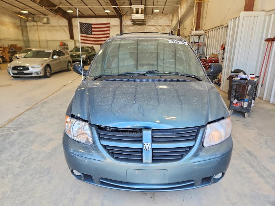 2005 Dodge Grand Caravan მანქანა იყიდება აუქციონზე, vin: 2D4GP44L45R168195, აუქციონის ნომერი: 52352506
