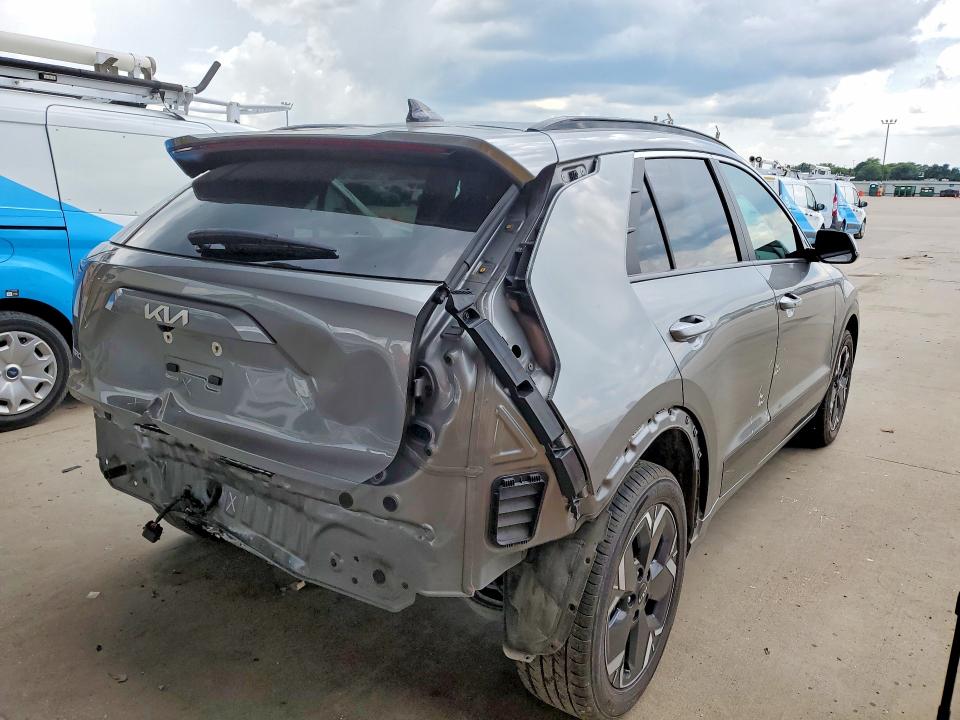 Auction sale of the 2024 Kia Niro, vin: KNDCR3L10R5116257, lot number: 54728106