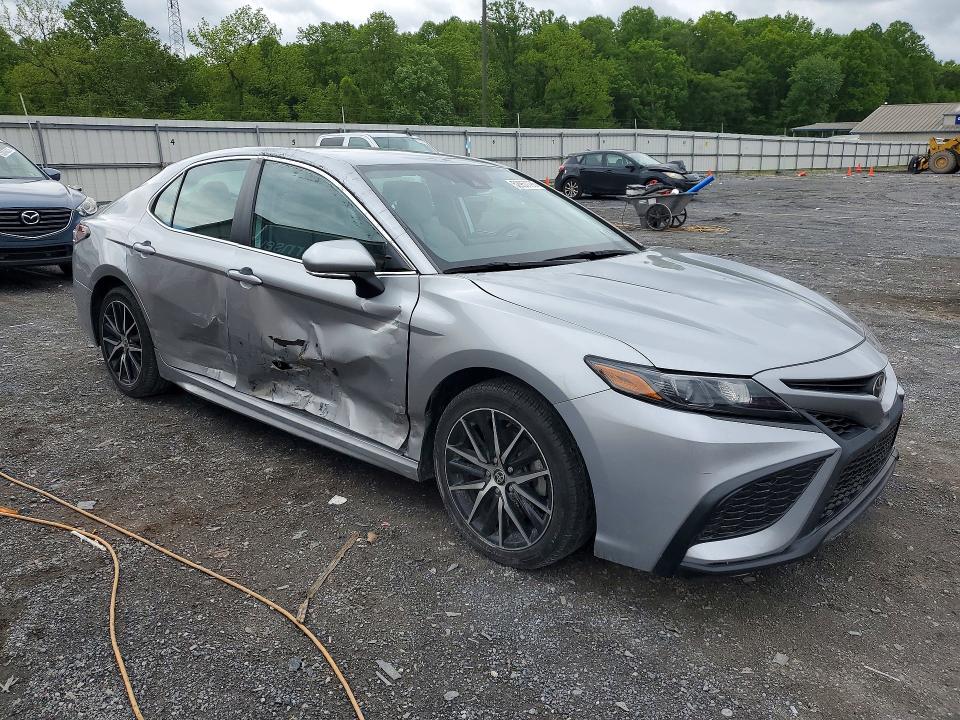 Aukcja sprzedaży 2022 Toyota Camry, vin: 4T1G11AK2NU621544, numer aukcji: 52957796