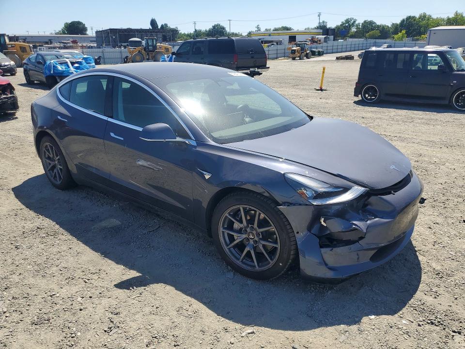 53647596 :رقم المزاد ، 5YJ3E1EB4LF649630 vin ، 2020 Tesla Model 3 مزاد بيع