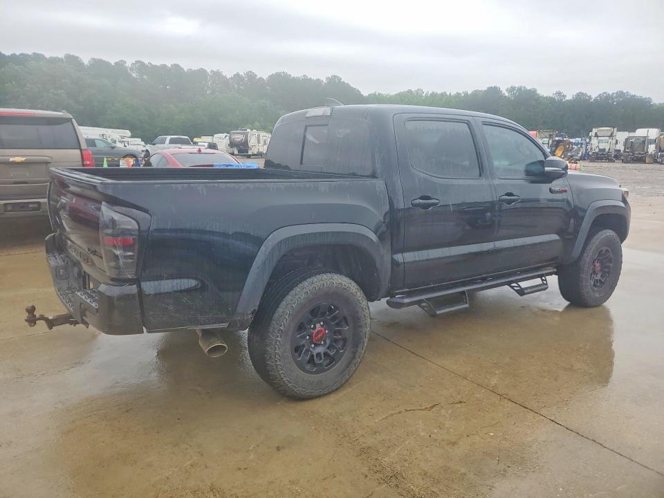 Продаж на аукціоні авто 2018 Toyota Tacoma, vin: 5TFCZ5ANXJX134632, номер лоту: 49489096