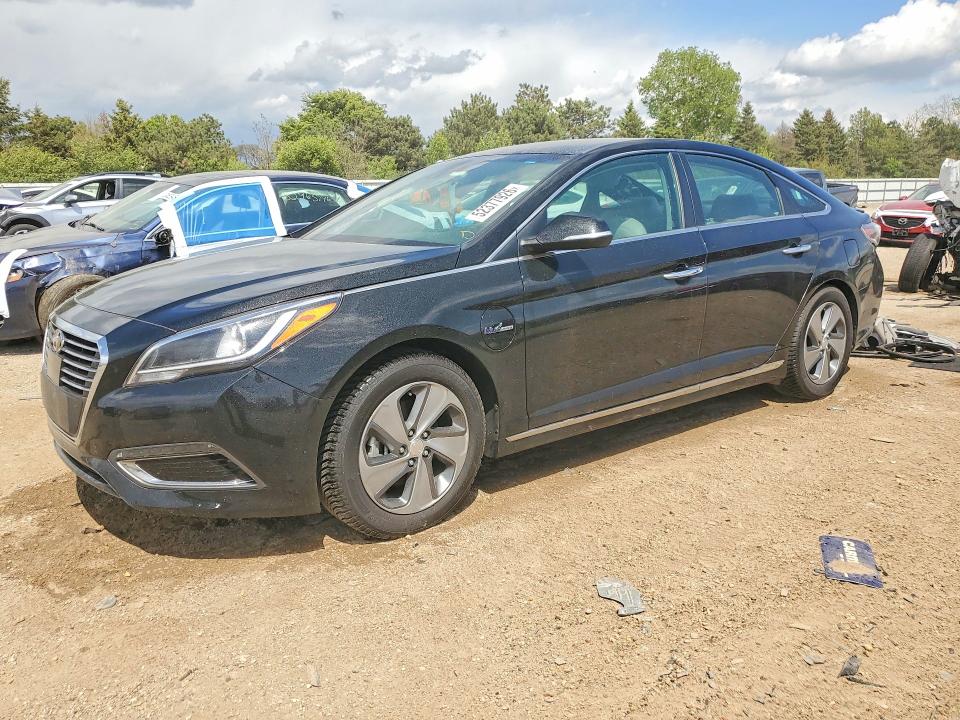 Продажа на аукционе авто 2017 Hyundai Sonata Plug-in Hybrid, vin: KMHE54L29HA060811, номер лота: 52377926