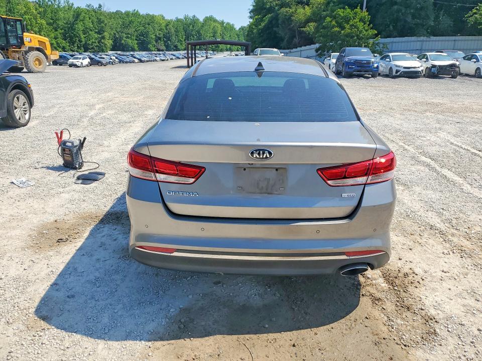 2018 Kia Optima მანქანა იყიდება აუქციონზე, vin: 5XXGT4L13JG220296, აუქციონის ნომერი: 52961896