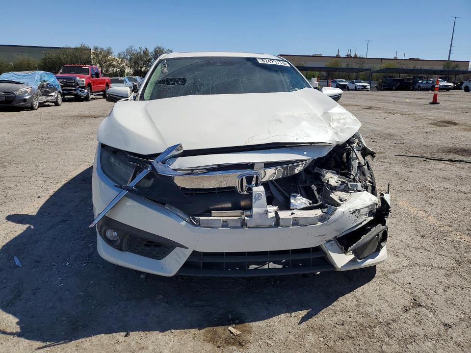 Продажа на аукционе авто 2017 Honda Civic, vin: 19XFC1F99HE011840, номер лота: 52429776