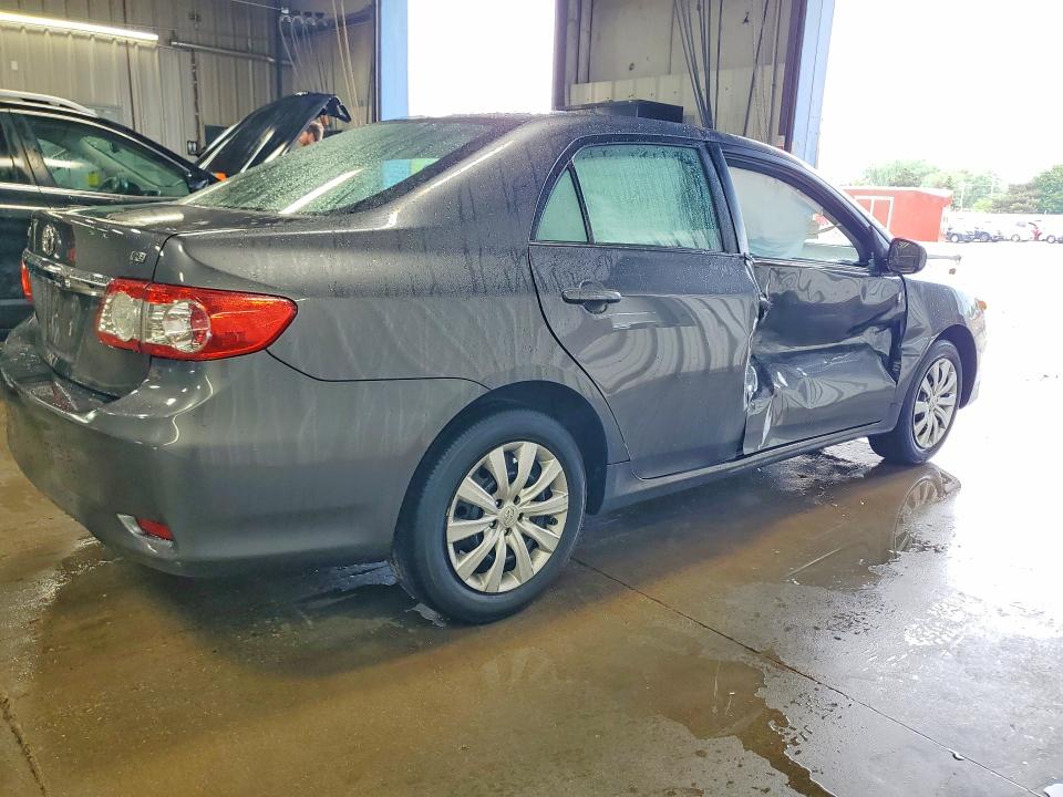 Продажа на аукционе авто 2013 Toyota Corolla, vin: 2T1BU4EEXDC121333, номер лота: 52932336