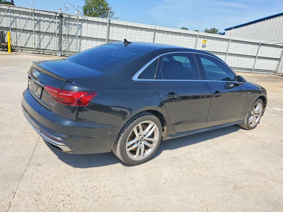 Продаж на аукціоні авто 2021 Audi A4, vin: WAUDAAF46MA018644, номер лоту: 53009846