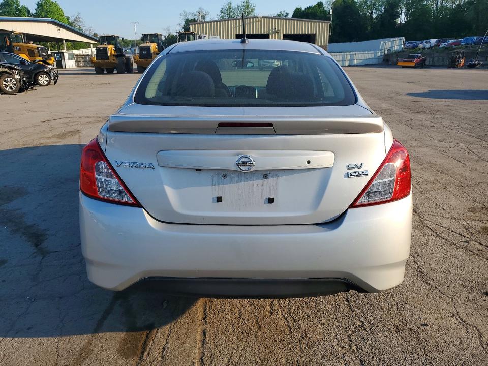 2018 Nissan Versa მანქანა იყიდება აუქციონზე, vin: 3N1CN7AP2JL824978, აუქციონის ნომერი: 53794026