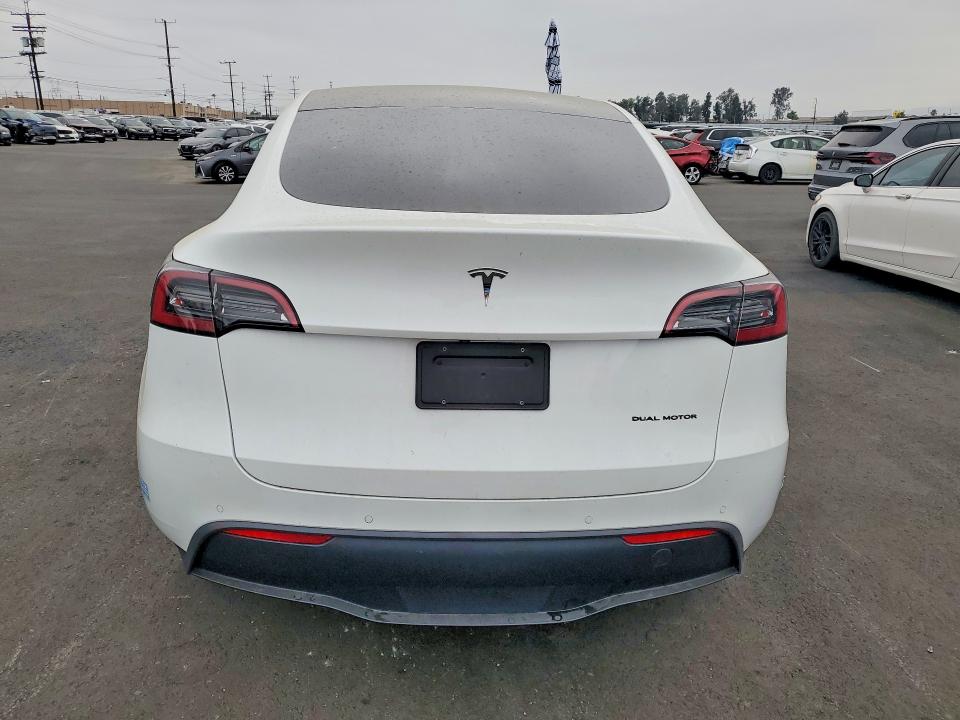 Продаж на аукціоні авто 2021 Tesla Model Y, vin: 5YJYGDEEXMF217489, номер лоту: 53107106