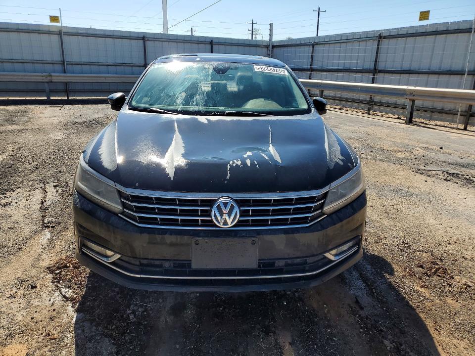 Продажа на аукционе авто 2017 Volkswagen Passat, vin: 1VWCT7A30HC055836, номер лота: 53543746