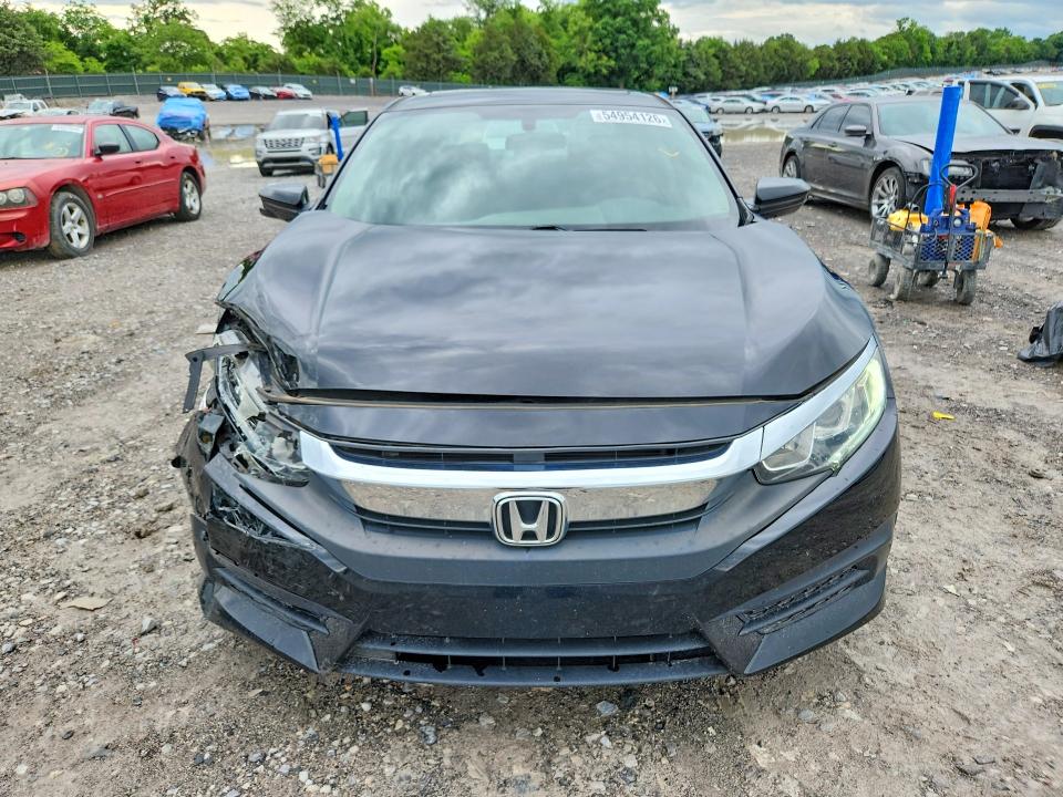 Продажа на аукционе авто 2018 Honda Civic Ex, vin: 2HGFC2F77JH574742, номер лота: 54954126
