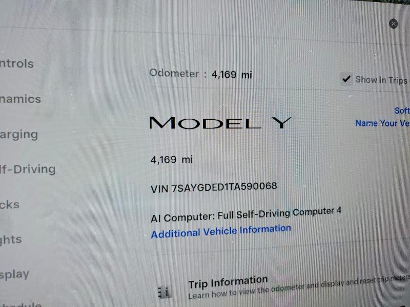 2026 Tesla Model Y მანქანა იყიდება აუქციონზე, vin: 7SAYGDED1TA590068, აუქციონის ნომერი: 54871626