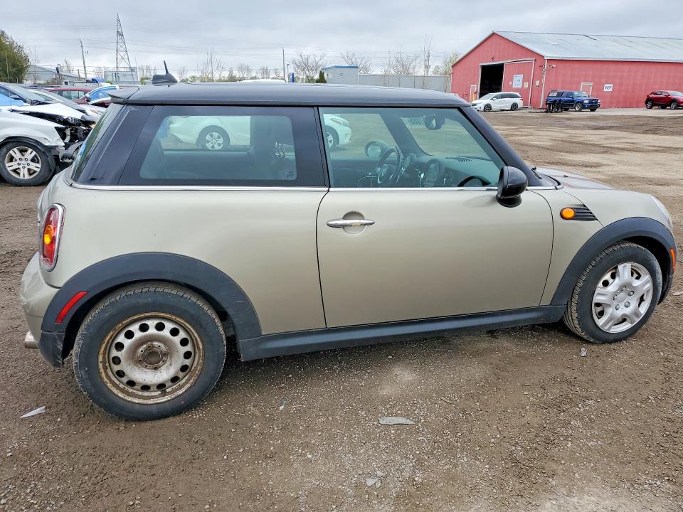 Продаж на аукціоні авто 2010 Mini Cooper, vin: WMWMF3C50ATZ65396, номер лоту: 52867086