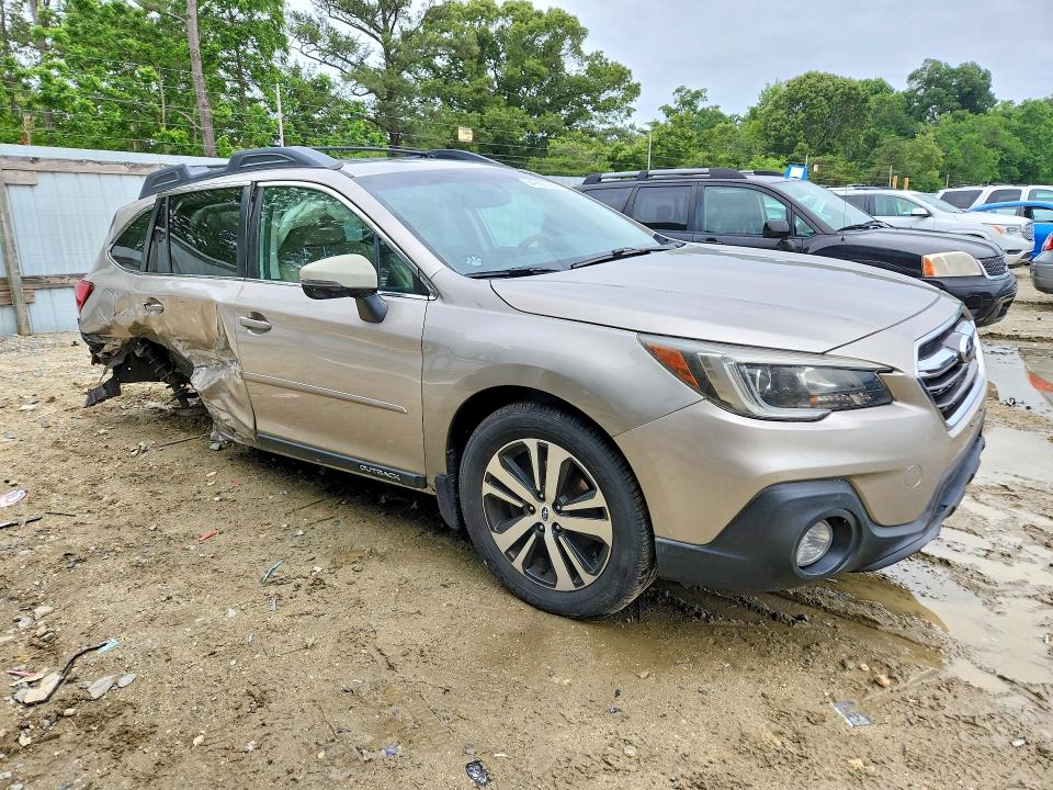 Продажа на аукционе авто 2018 Subaru Outback, vin: 4S4BSAKC9J3243009, номер лота: 54957086