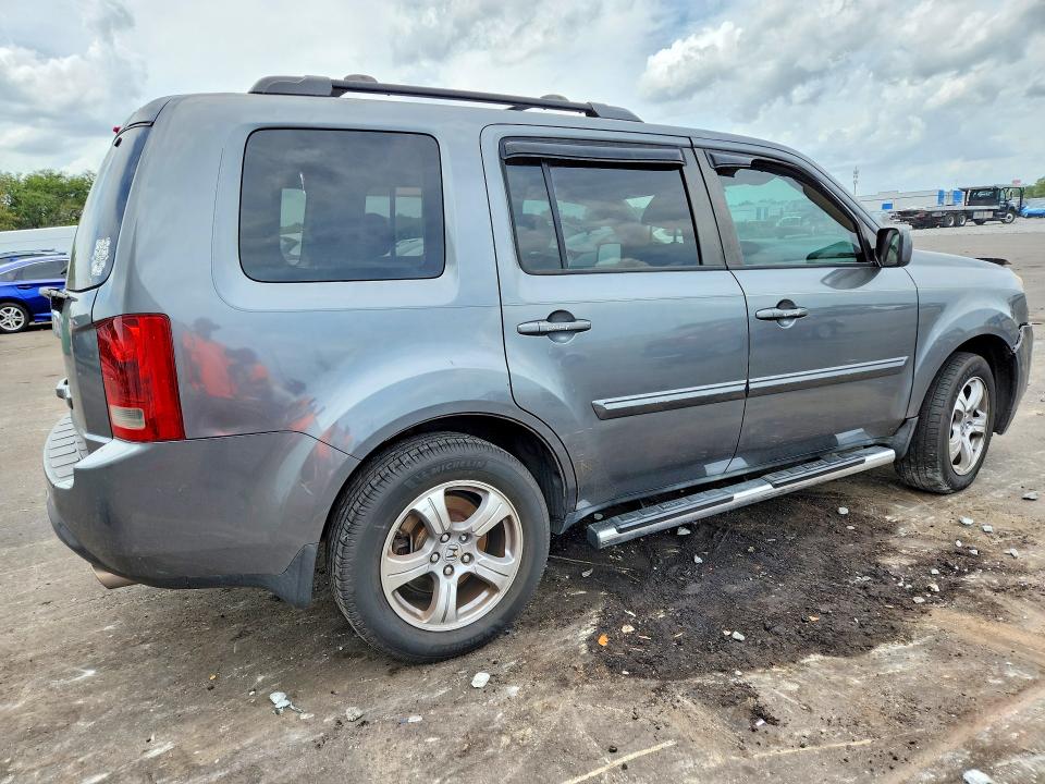 55124186 :رقم المزاد ، 5FNYF3H4XDB021620 vin ، 2013 Honda Pilot مزاد بيع