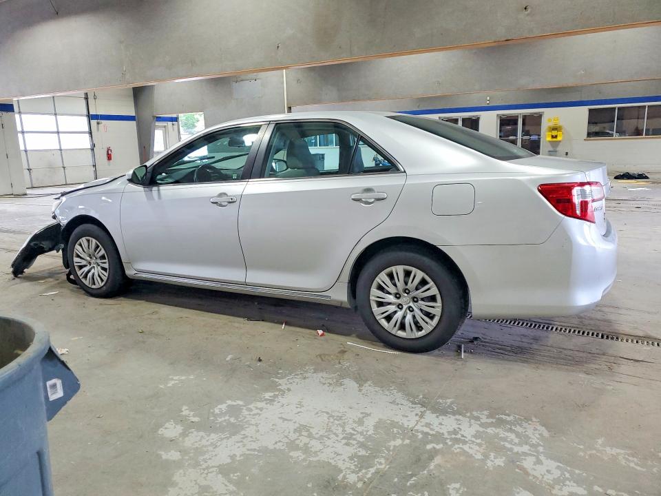 52508926 :رقم المزاد ، 4T4BF1FK0DR310672 vin ، 2013 Toyota Camry مزاد بيع