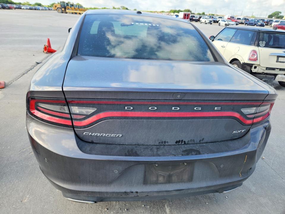 53806176 :رقم المزاد ، 2C3CDXBGXJH186443 vin ، 2018 Dodge Charger مزاد بيع