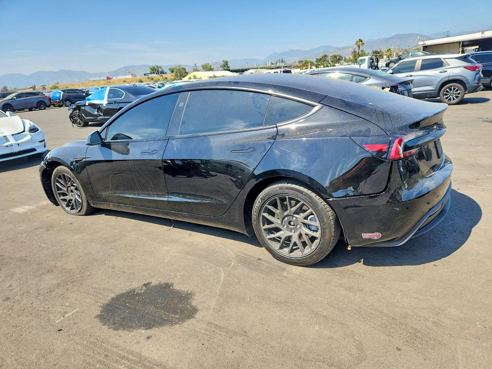 52965216 :رقم المزاد ، 5YJ3E1EA1RF825050 vin ، 2024 Tesla Model 3 مزاد بيع