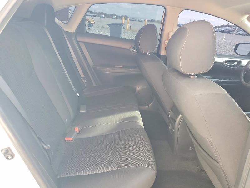 Продаж на аукціоні авто 2019 Nissan Sentra, vin: 3N1AB7AP8KY217052, номер лоту: 53764626