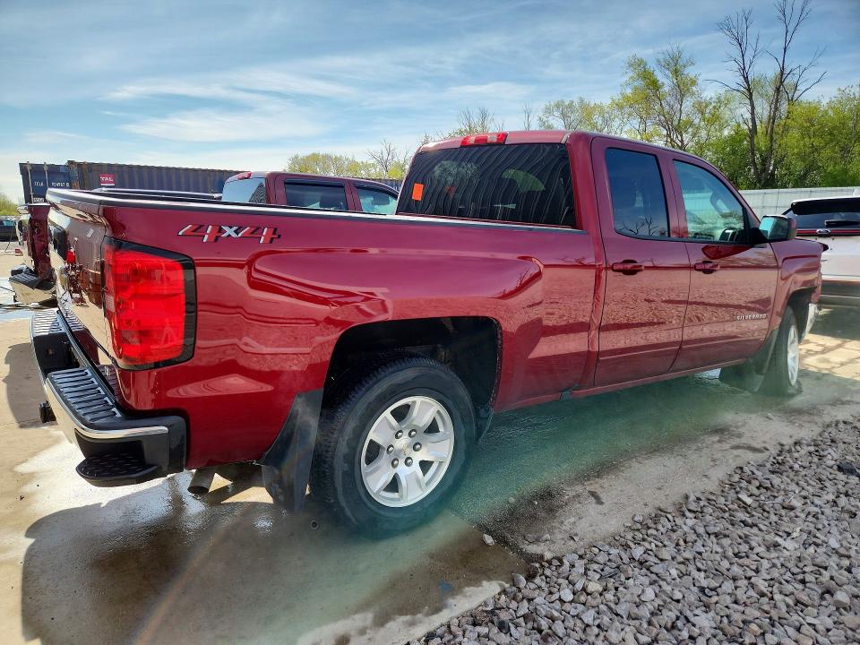 Продаж на аукціоні авто 2018 Chevrolet Silverado, vin: 1GCVKREH8JZ380110, номер лоту: 52426776