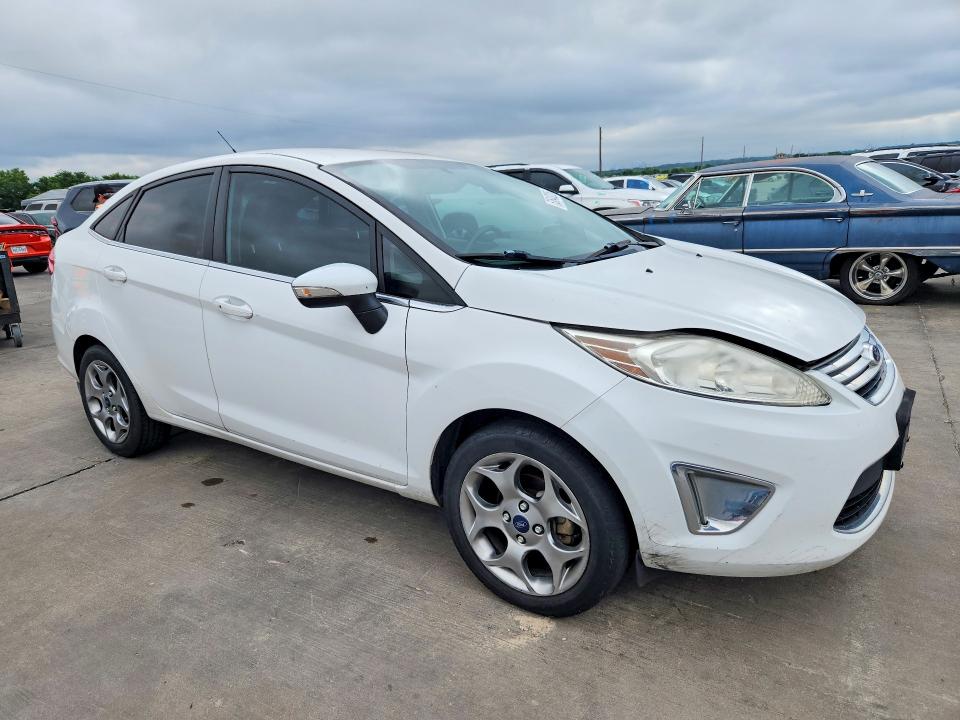 53648226 :رقم المزاد ، 3FADP4CJ7CM150610 vin ، 2012 Ford Fiesta مزاد بيع