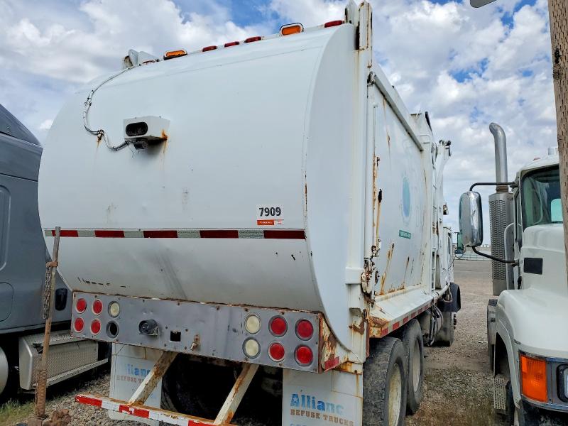 Продаж на аукціоні авто 2002 Mack Mr6405, vin: 1M2K194Y72M019968, номер лоту: 52617066