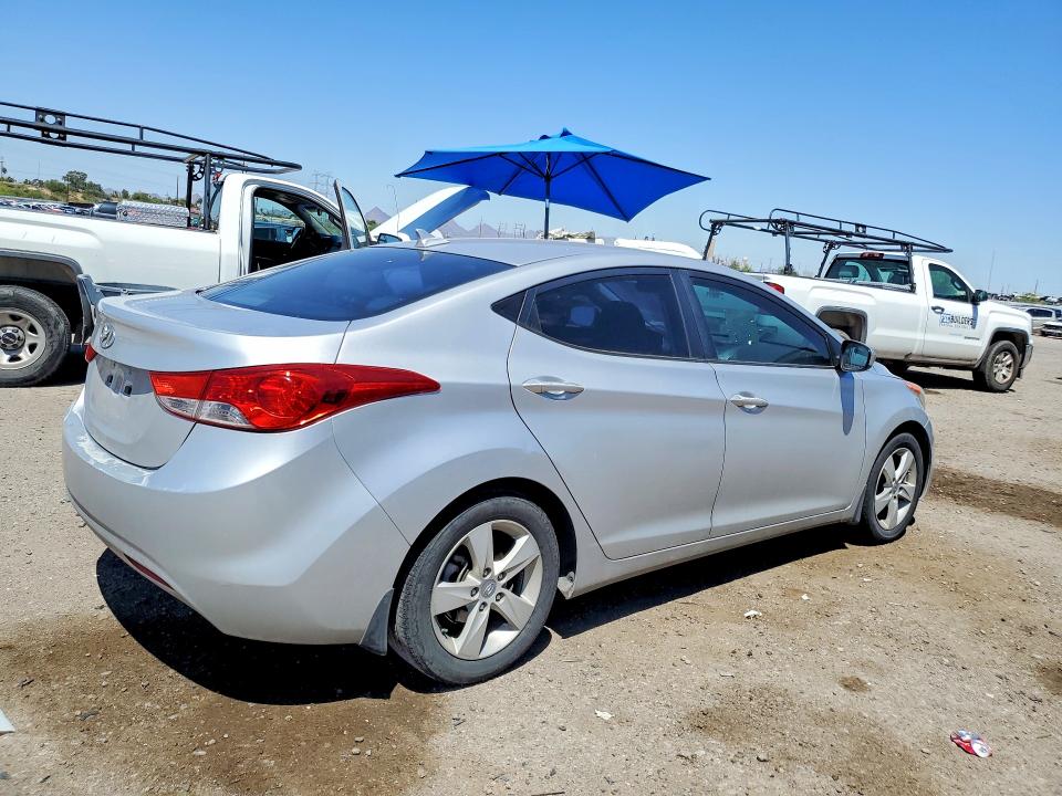 Aukcja sprzedaży 2013 Hyundai Elantra, vin: KMHDH4AE2DU667965, numer aukcji: 52103966
